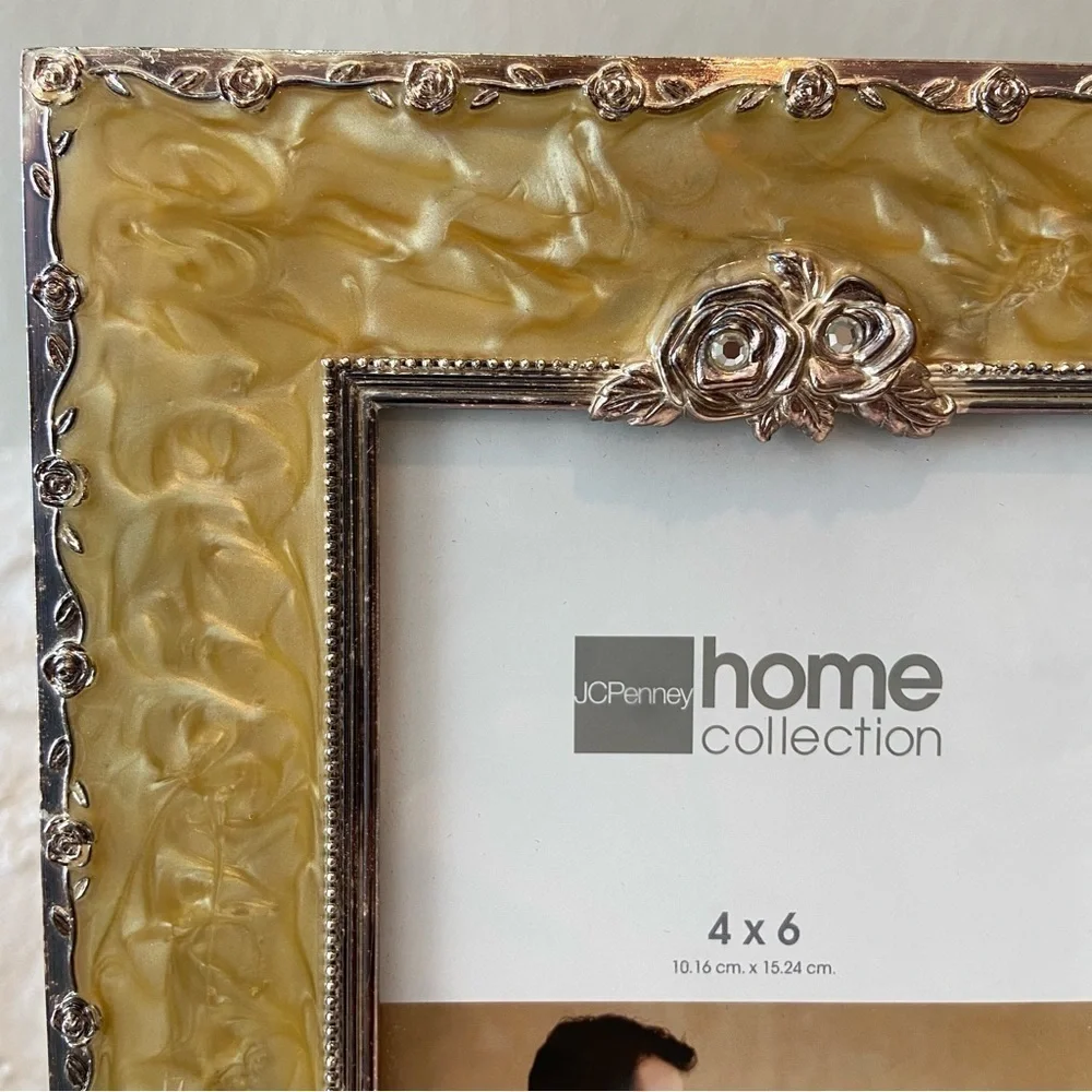 JC PENNEY Home Collection Wedding Honeymoon Frame Moments Memories Elegant